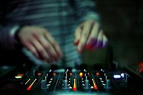 小说网名男生简单气质